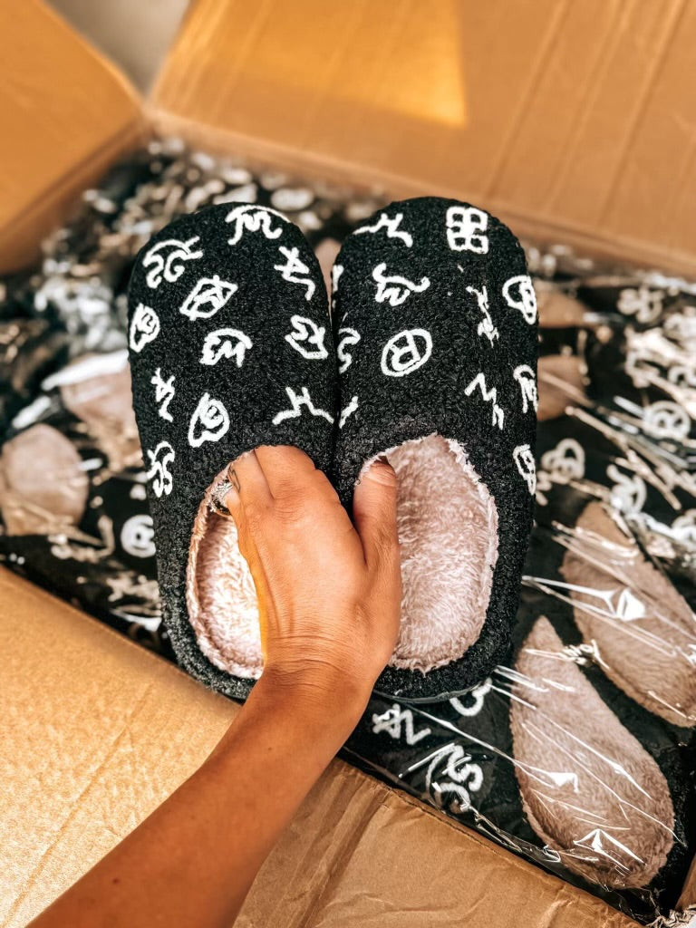 Branded slippers online online